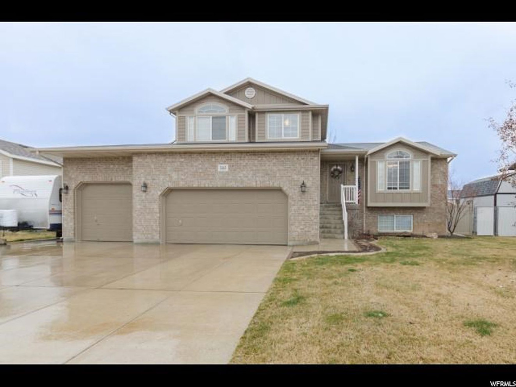 5465 S 4250 W, Roy, UT 84067