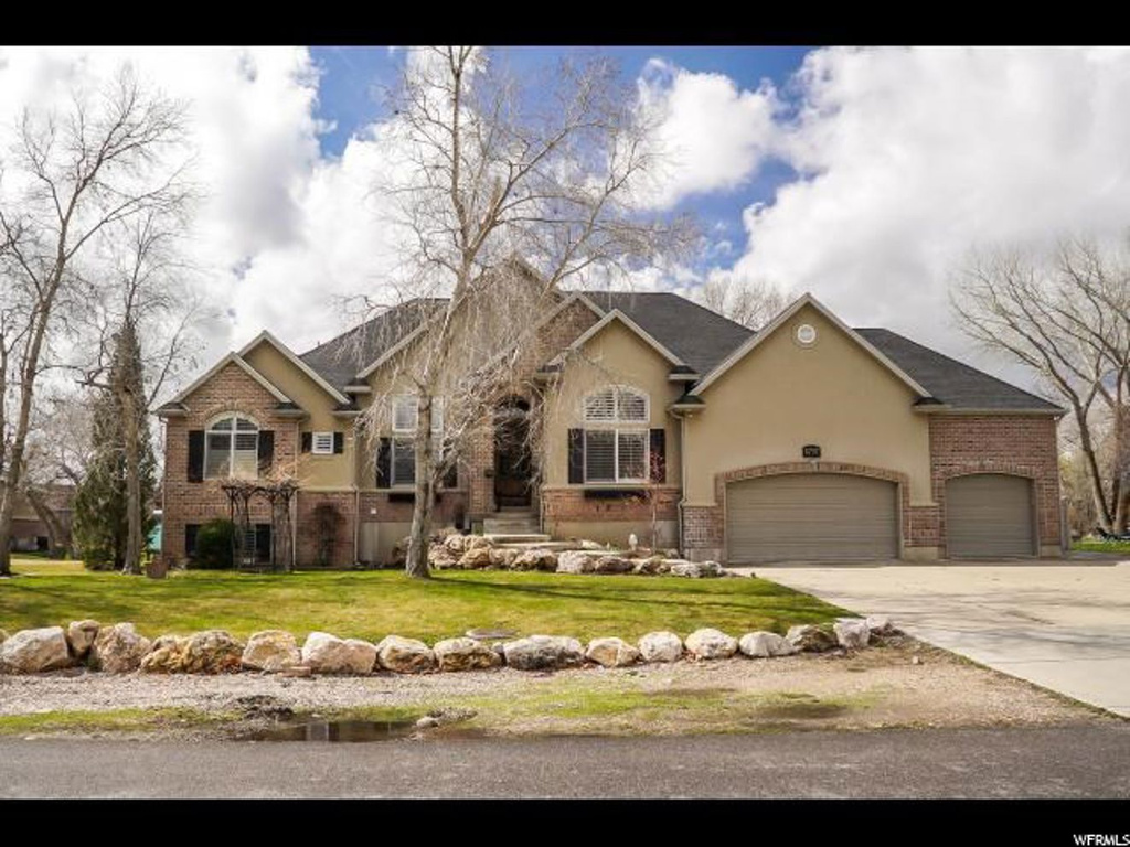 6797 S 1540 E, Uintah, UT 84405