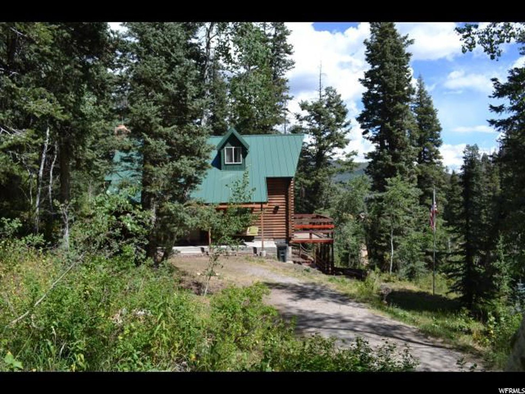 2376 Pine Meadow Dr, Wanship, UT 84017