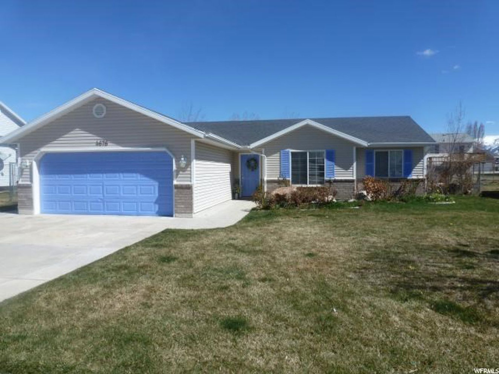 4676 S 4000 W, Roy, UT 84067