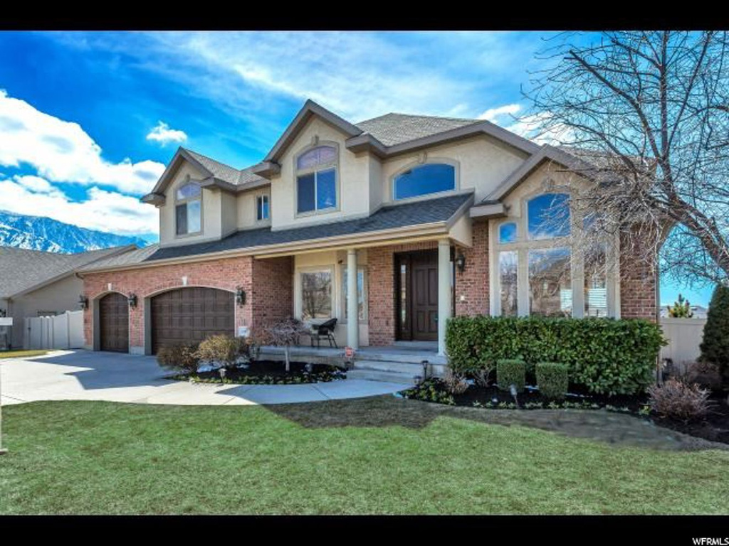 1998 E Rocklin Dr, Sandy, UT 84092
