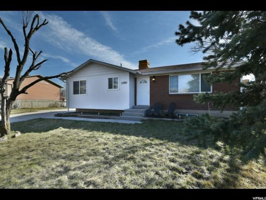 1190 E Buddlea Dr S, Sandy, UT 84094