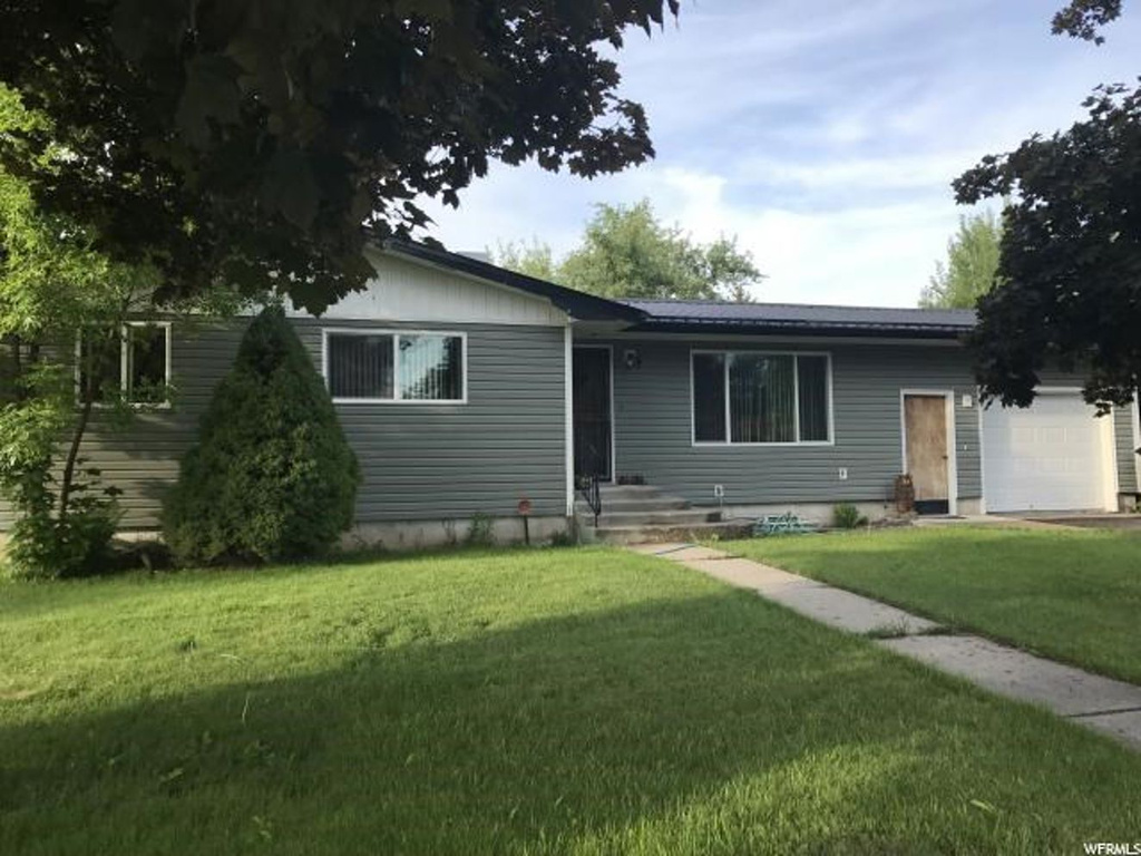 326 E 400 S, Preston, ID 83263