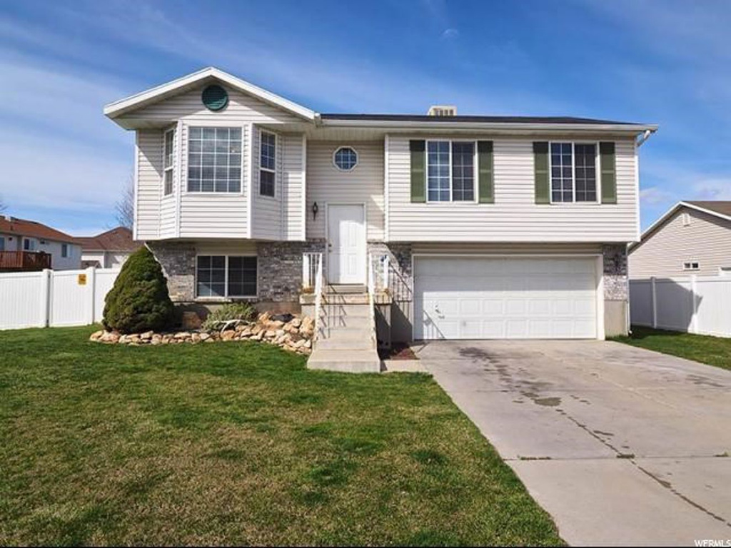 1559 N 810 W, Clinton, UT 84015