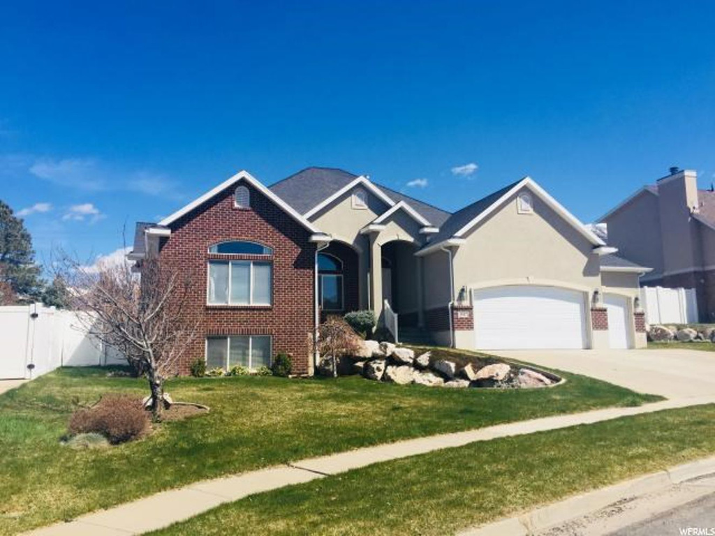 1947 E 1425 N, Layton, UT 84040