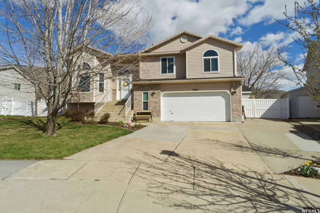 1482 N 600 W, Centerville, UT 84014