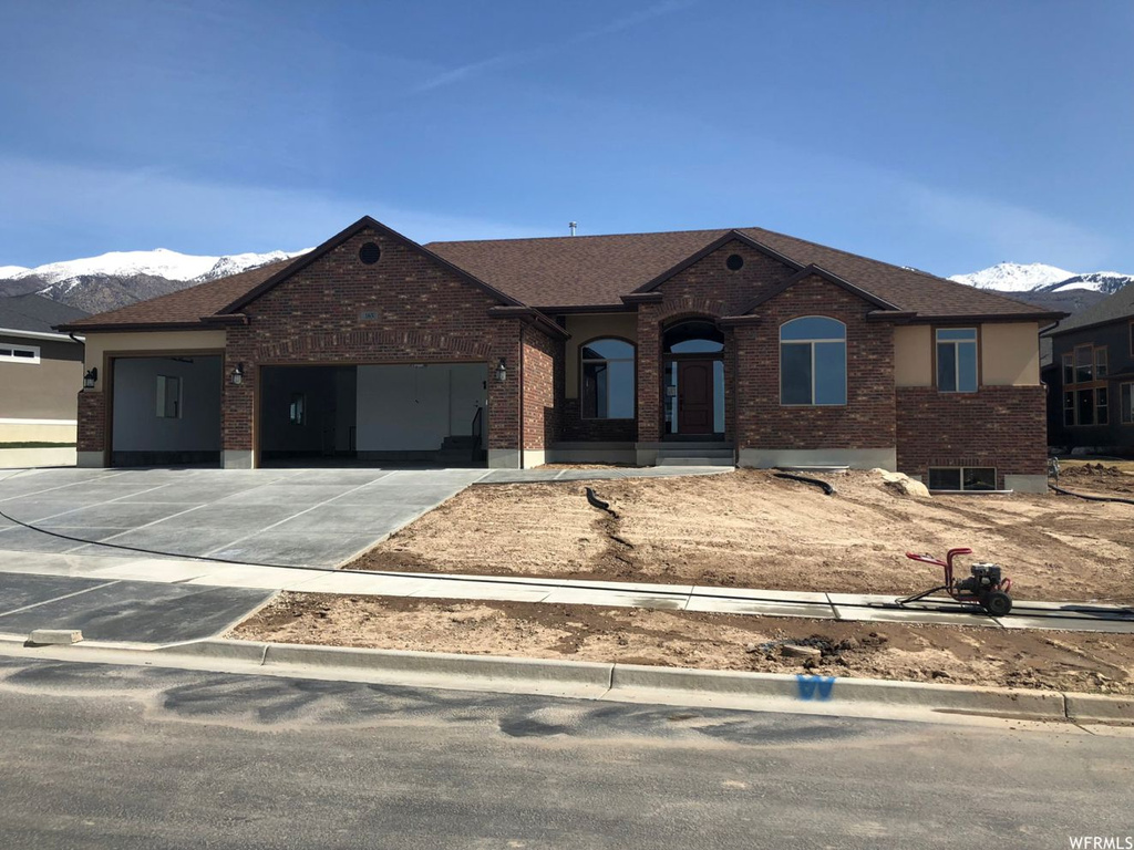 165 S Linden Dr E #527, Layton, UT 84040