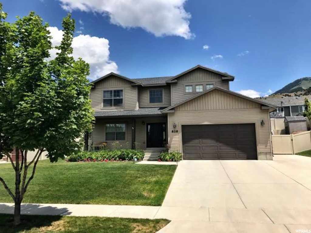 828 S 400 E, Providence, UT 84332
