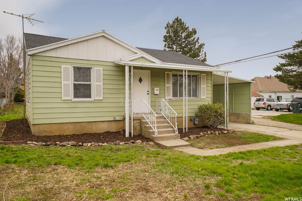 1223 E Oak St S, Ogden, UT 84401