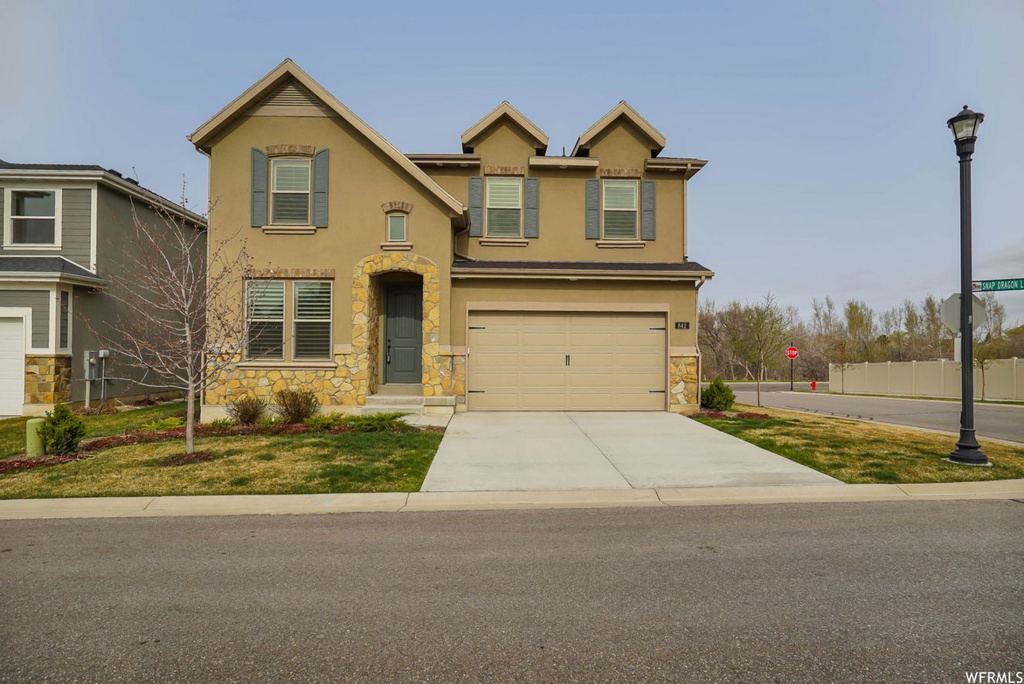 842 S Snap Dragon Dr E, Fruit Heights, UT 84037