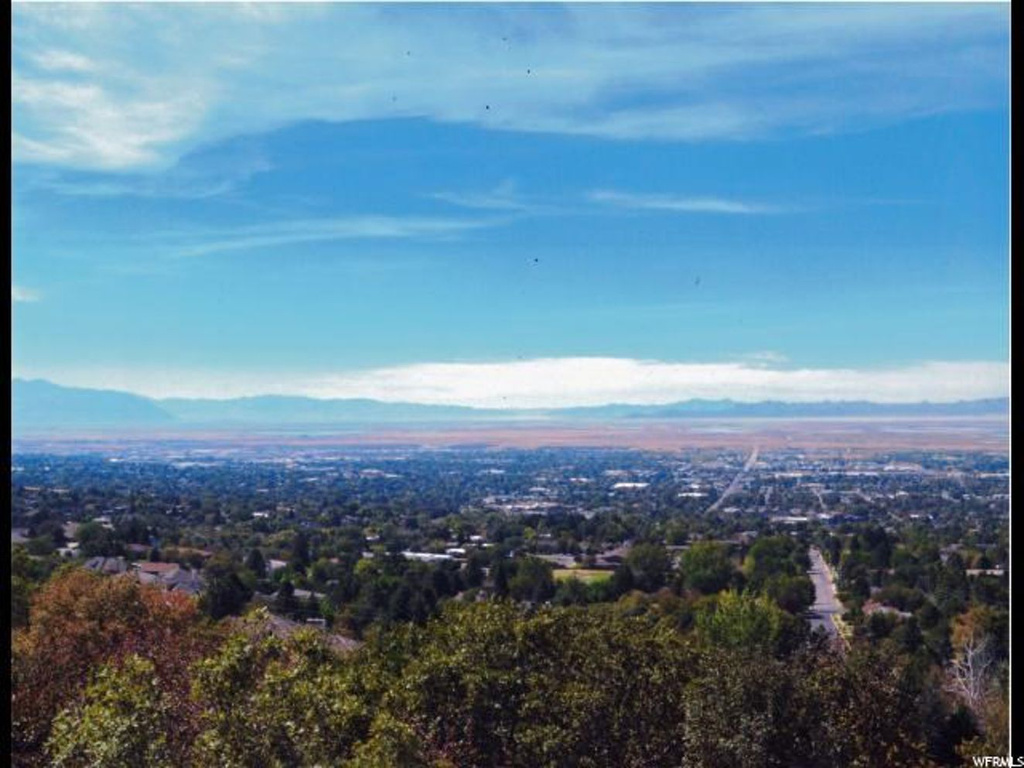 280 S Temple View Dr #4, Bountiful, UT 84010
