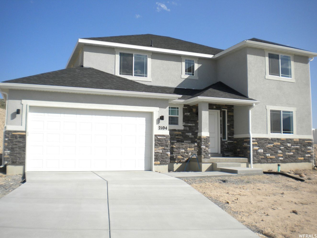2104 E Weeping Cherry Ln, Eagle Mountain, UT 84005