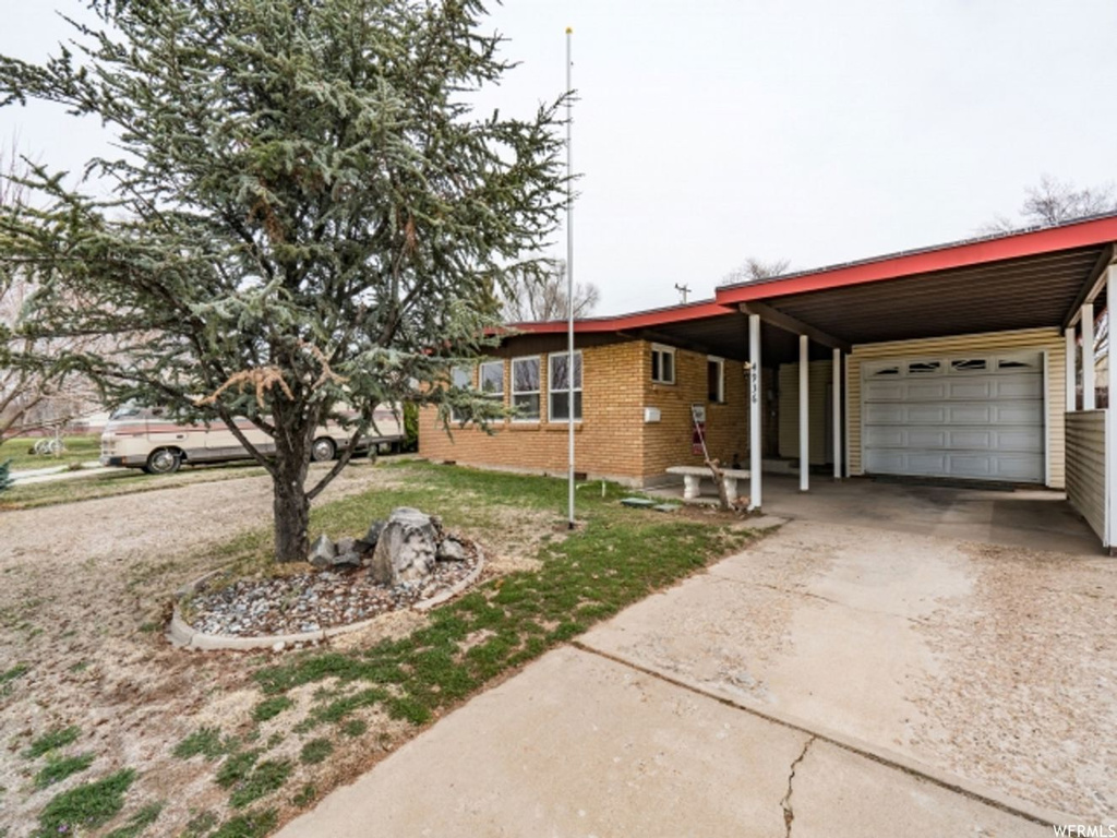4936 S 2500 W, Roy, UT 84067