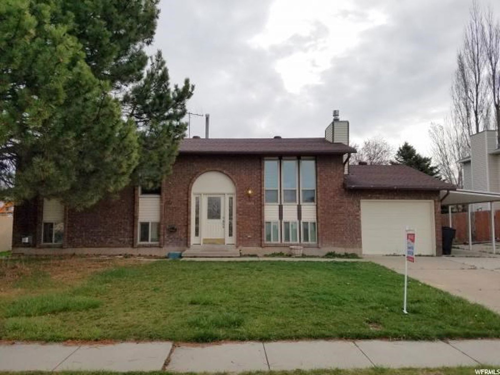 2088 N 900 W, Clinton, UT 84015