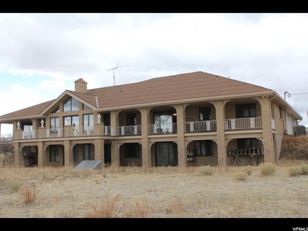 951 S 230 E, Panguitch, UT 84759