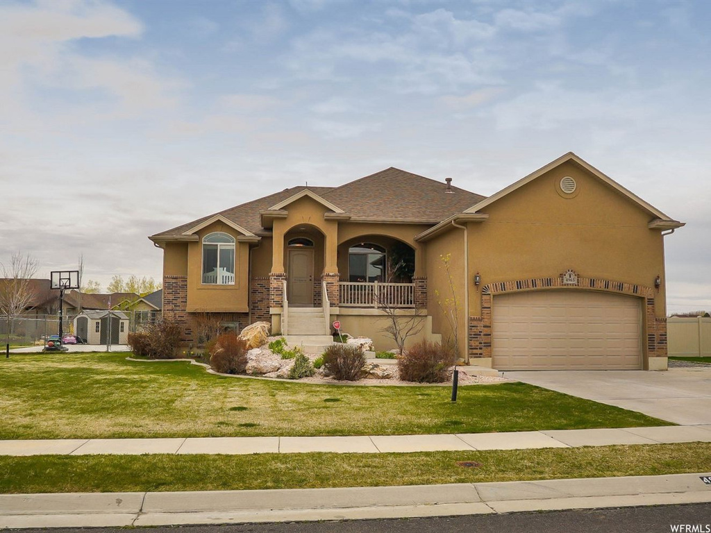 4965 W 5350 S, Hooper, UT 84315