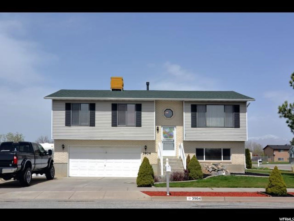 3904 W 4975 S, Roy, UT 84067