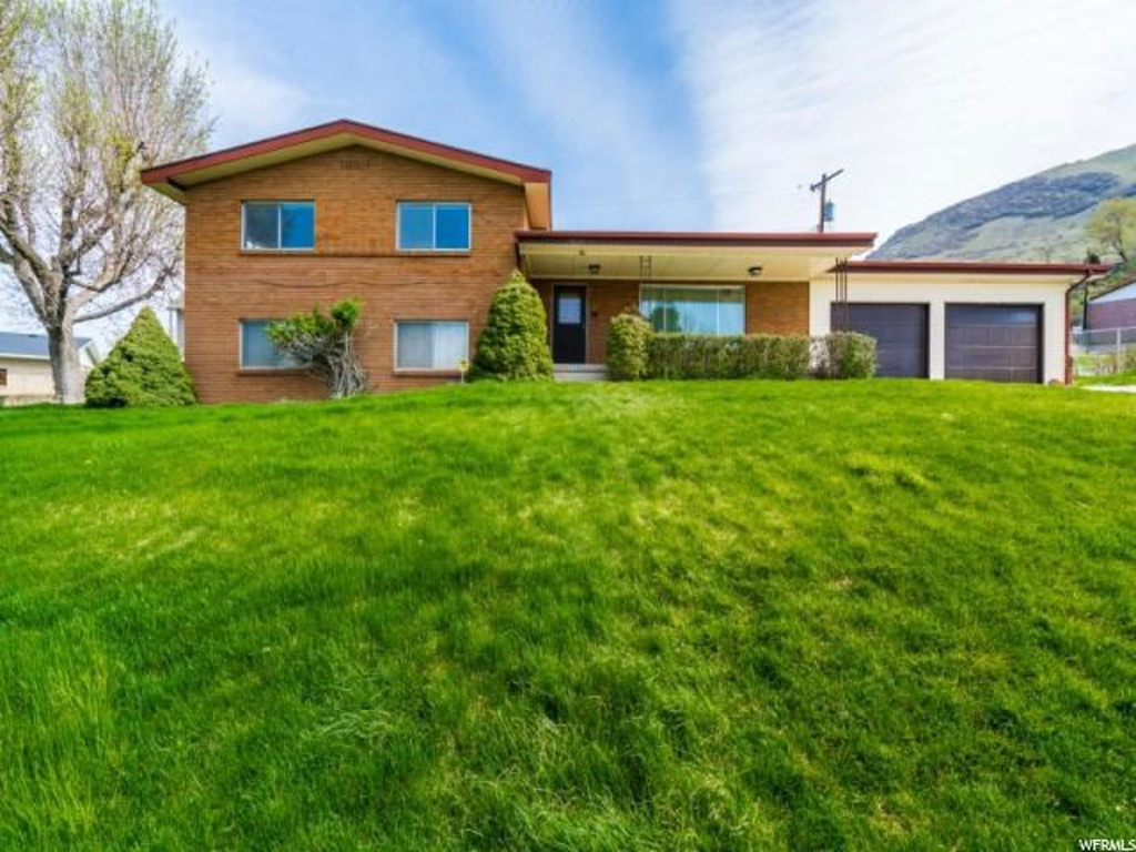 735 E 700 S, Centerville, UT 84014