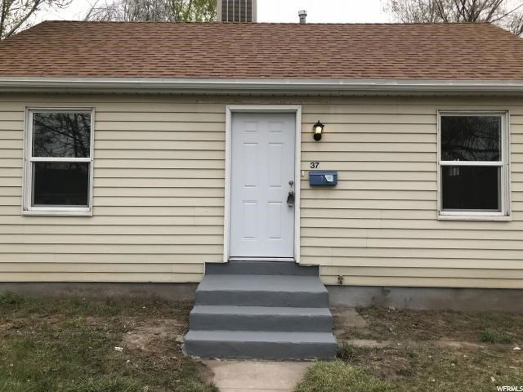 37 S 450 E, Clearfield, UT 84015
