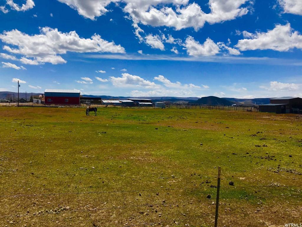 33 Lambert Lane Ln, Francis, UT 84036