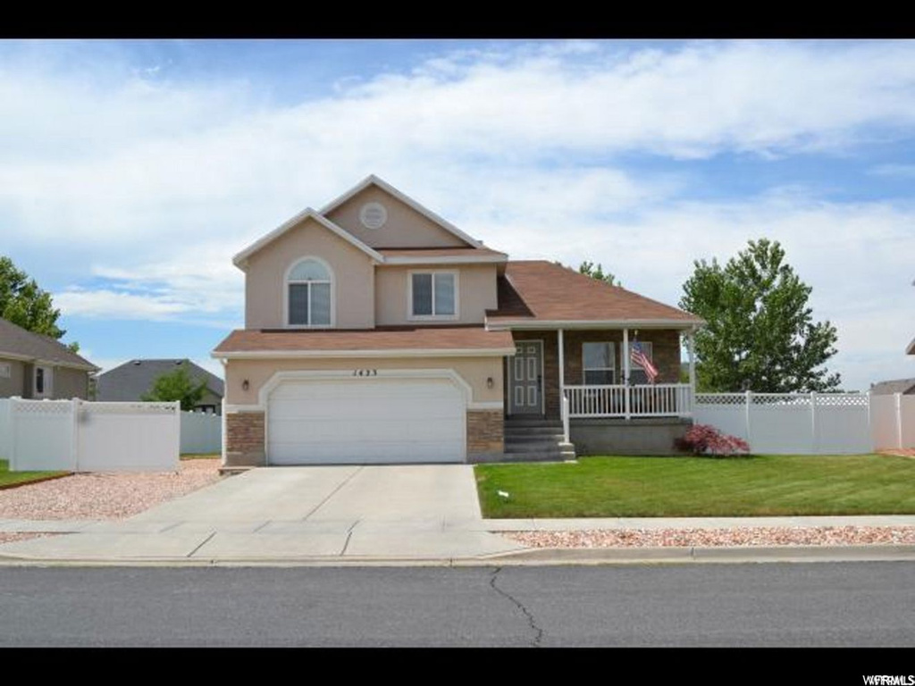1423 N 2340 W, Clinton, UT 84015