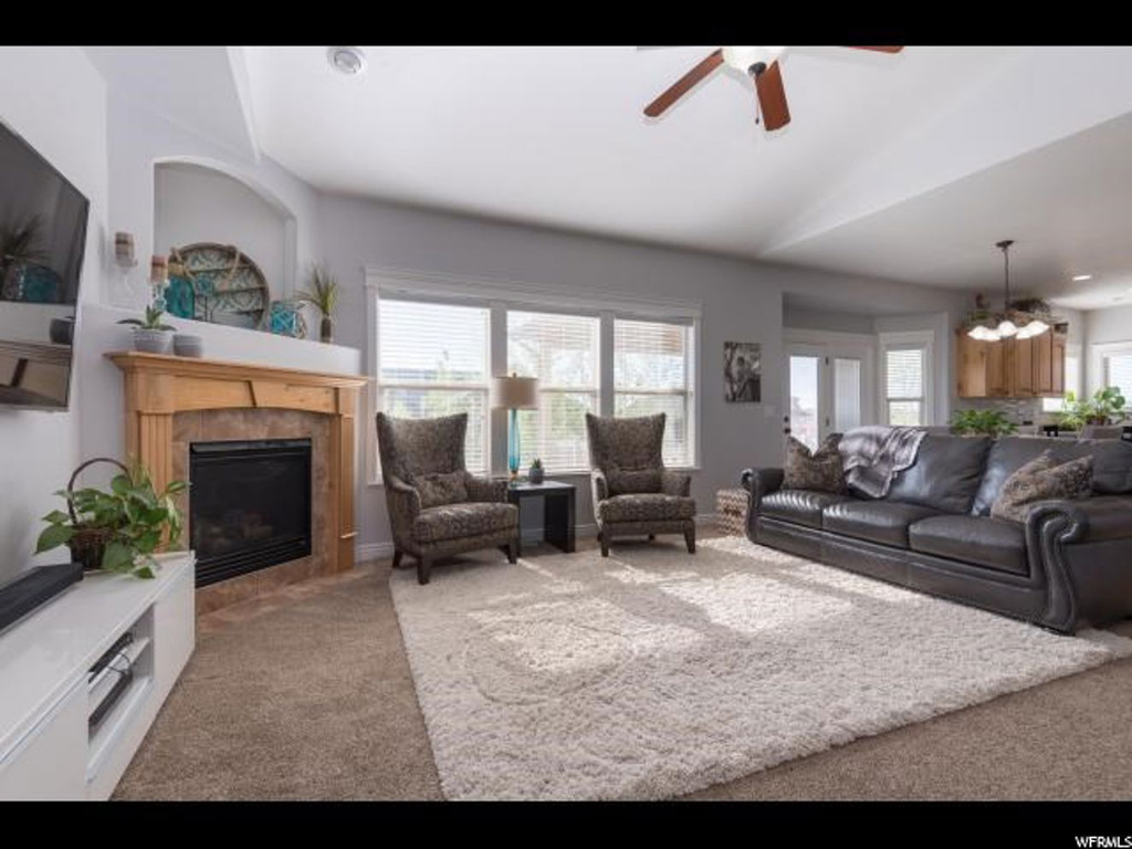 2427 N 2575 W, Farr West, UT 84404