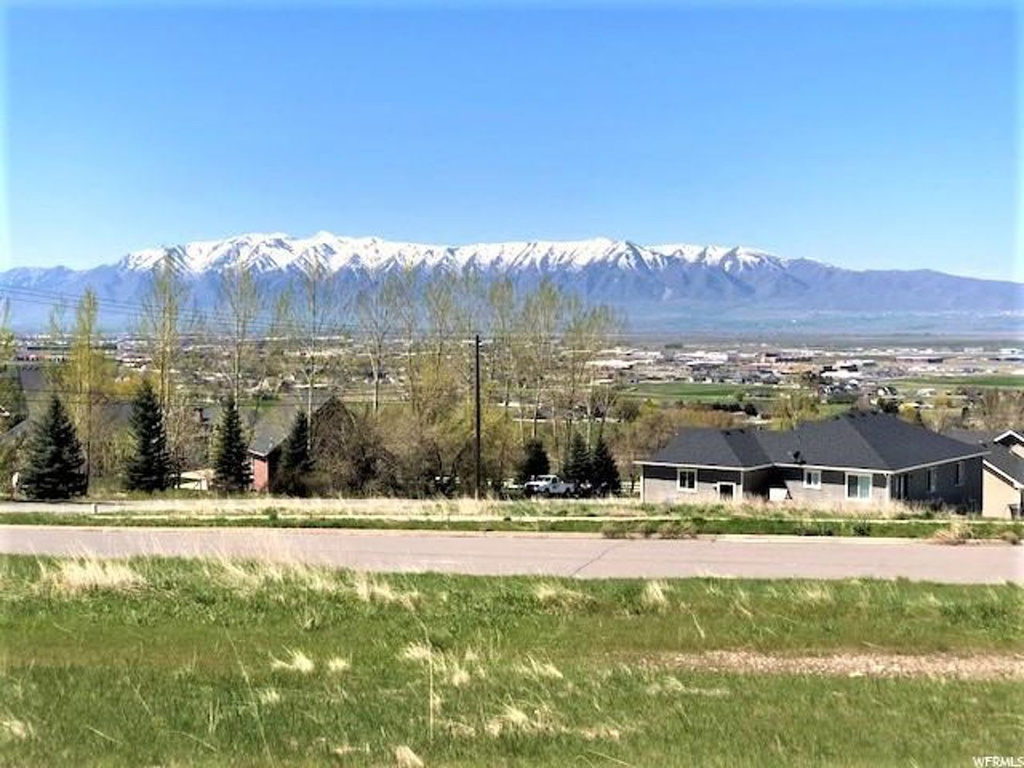 755 E 200 S #50, Hyde Park, UT 84318