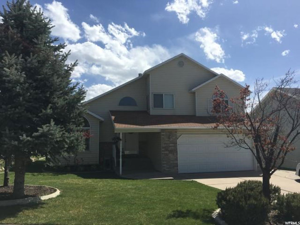 1067 E 5050 S, South Ogden, UT 84403
