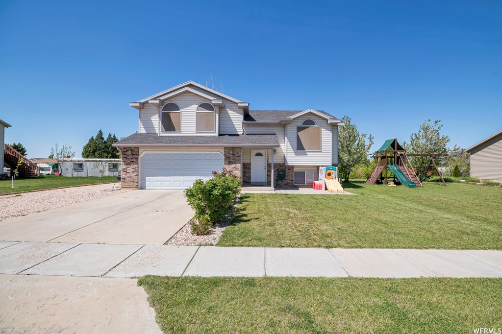 2113 N 550 W, Clinton, UT 84015