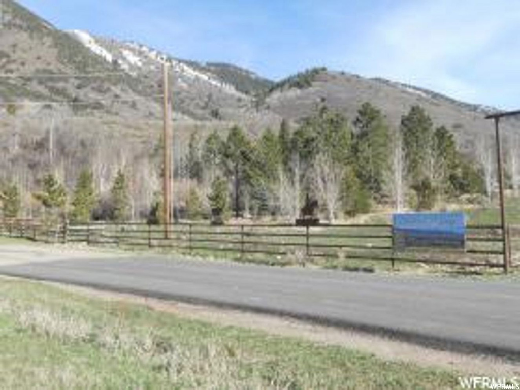 4825 Sunset Rd #1, Oakley, UT 84055