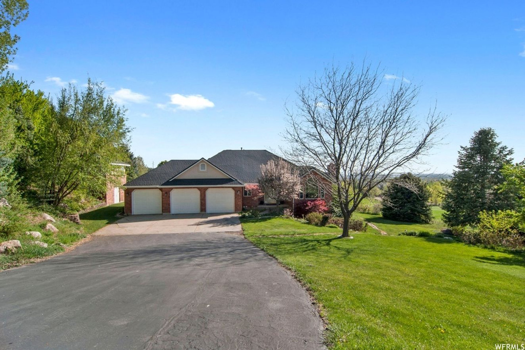 1205 E 2325 N, North Ogden, UT 84414