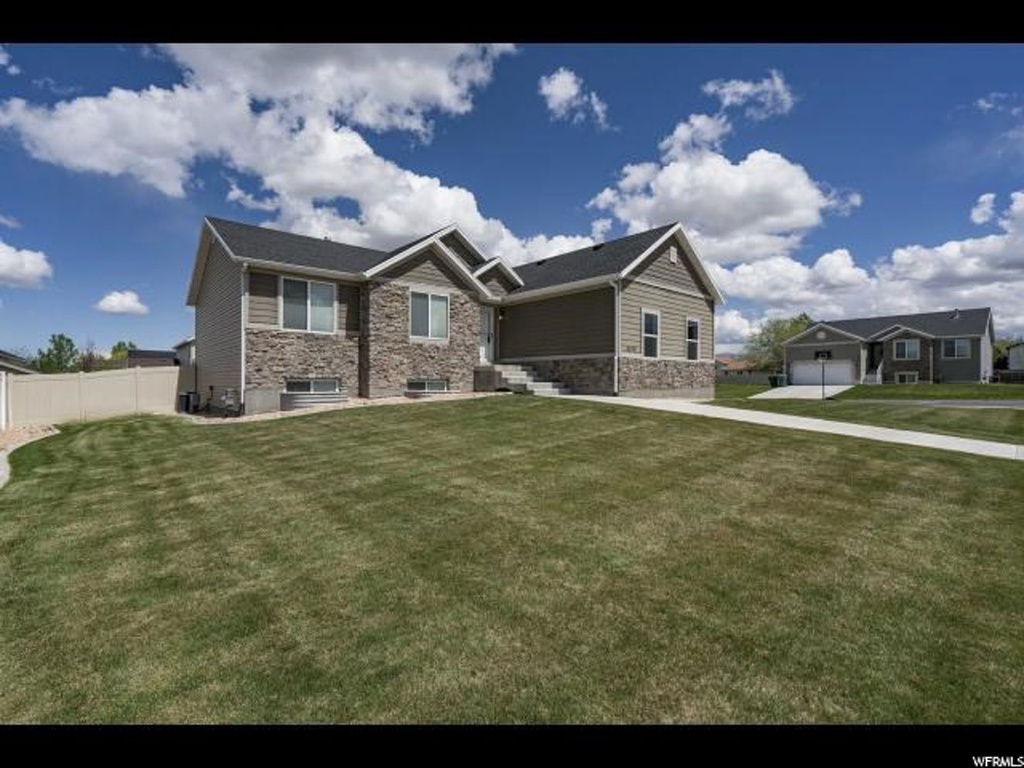4156 W 5900 S, Roy, UT 84067