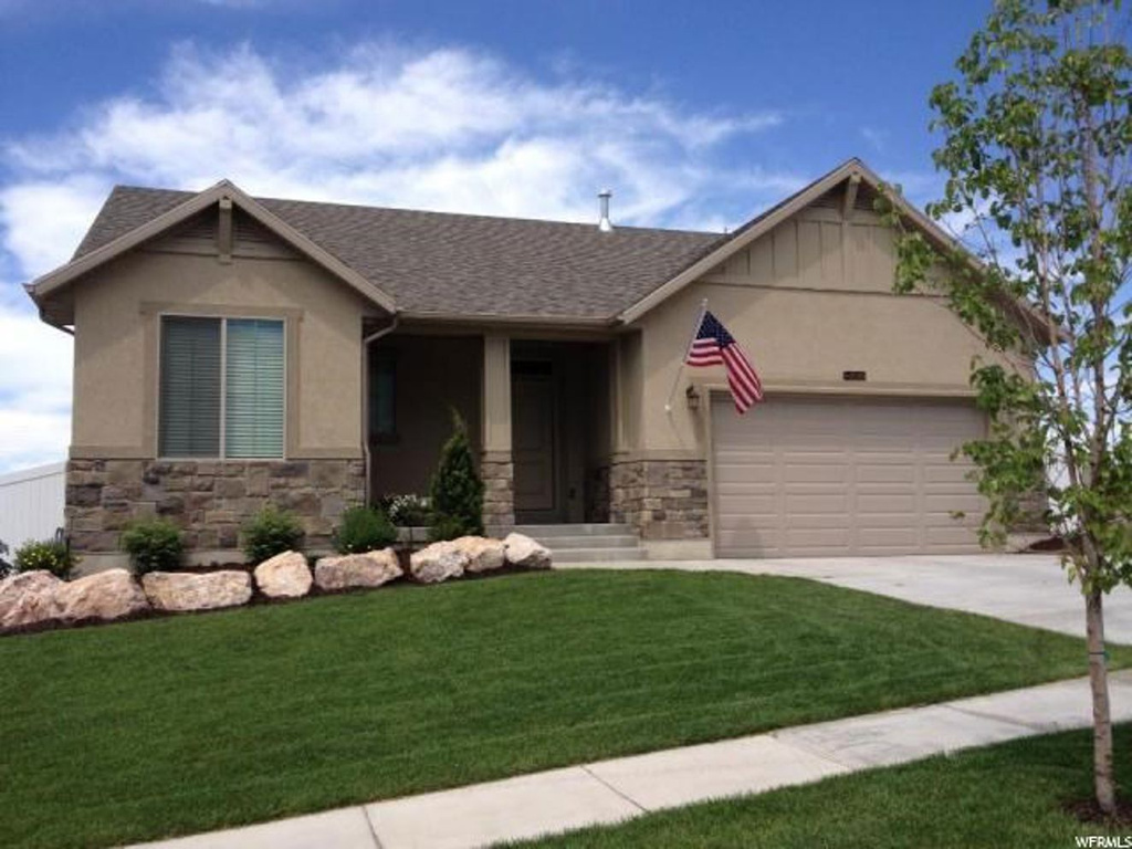 2535 N 1025 E, Layton, UT 84040