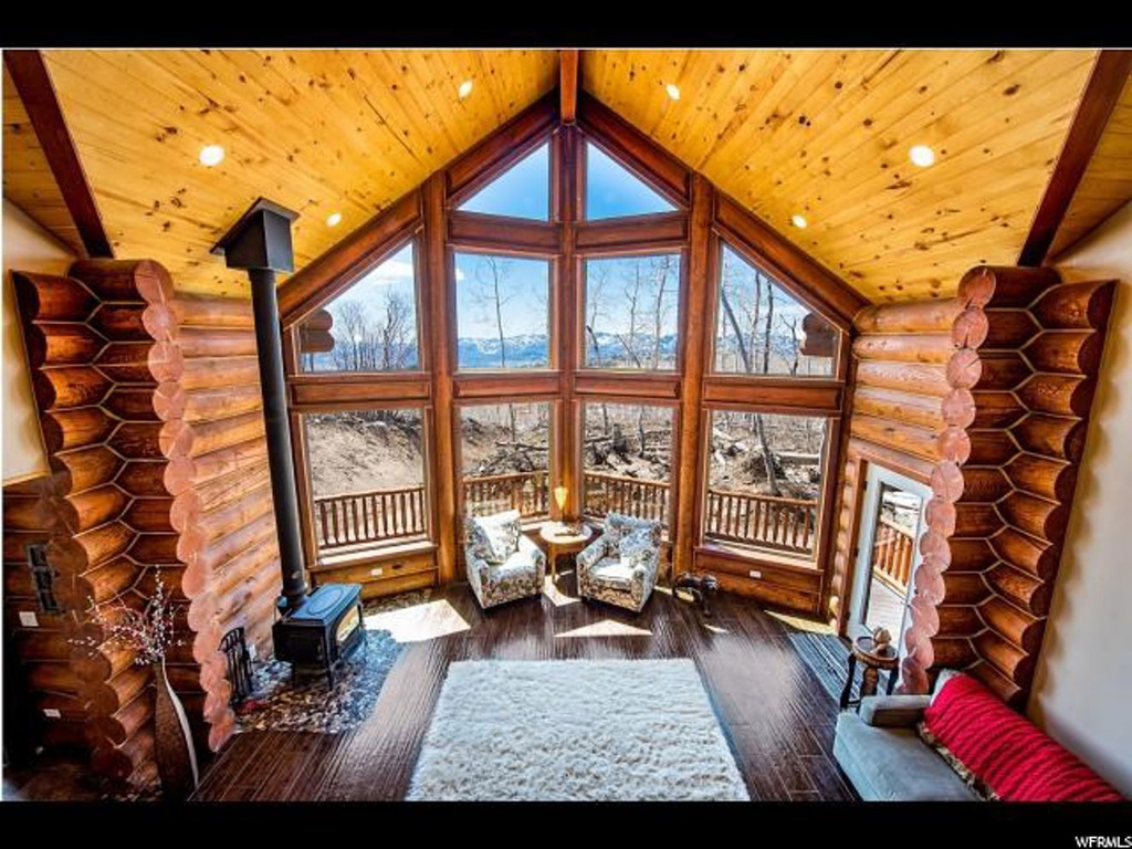 2036 Chipmunk Way, Wanship, UT 84017