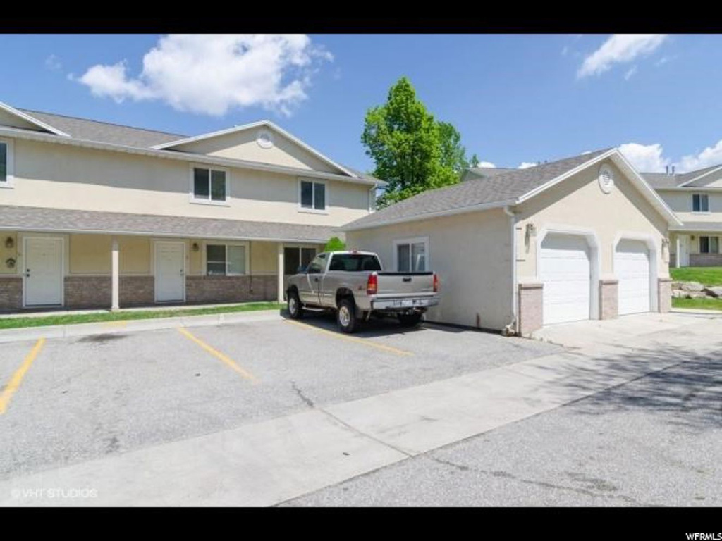 420 W 2000 S #8, Perry, UT 84302
