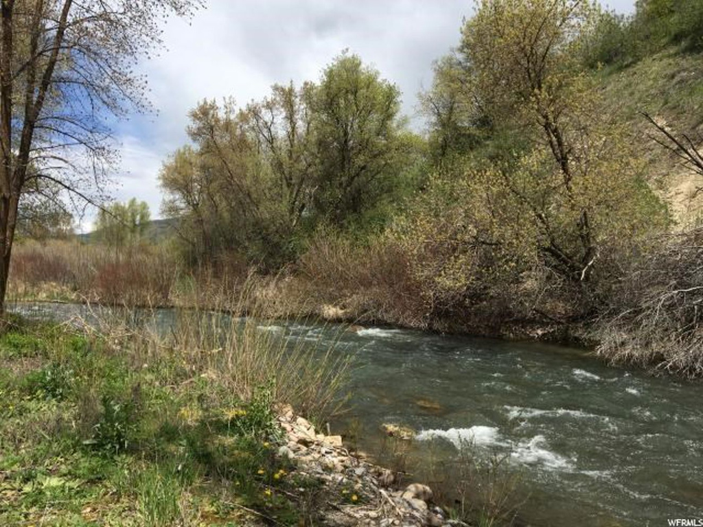 5620 E Cub River S #5, Preston, ID 83263