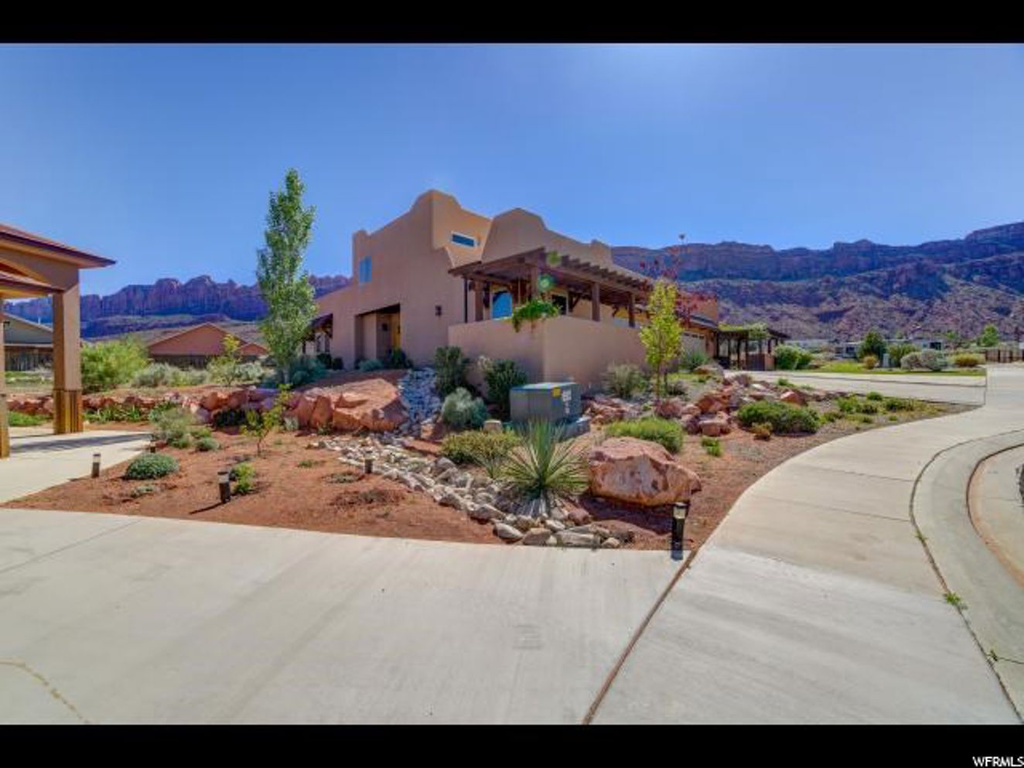 3391 S Village Loop, Moab, UT 84532