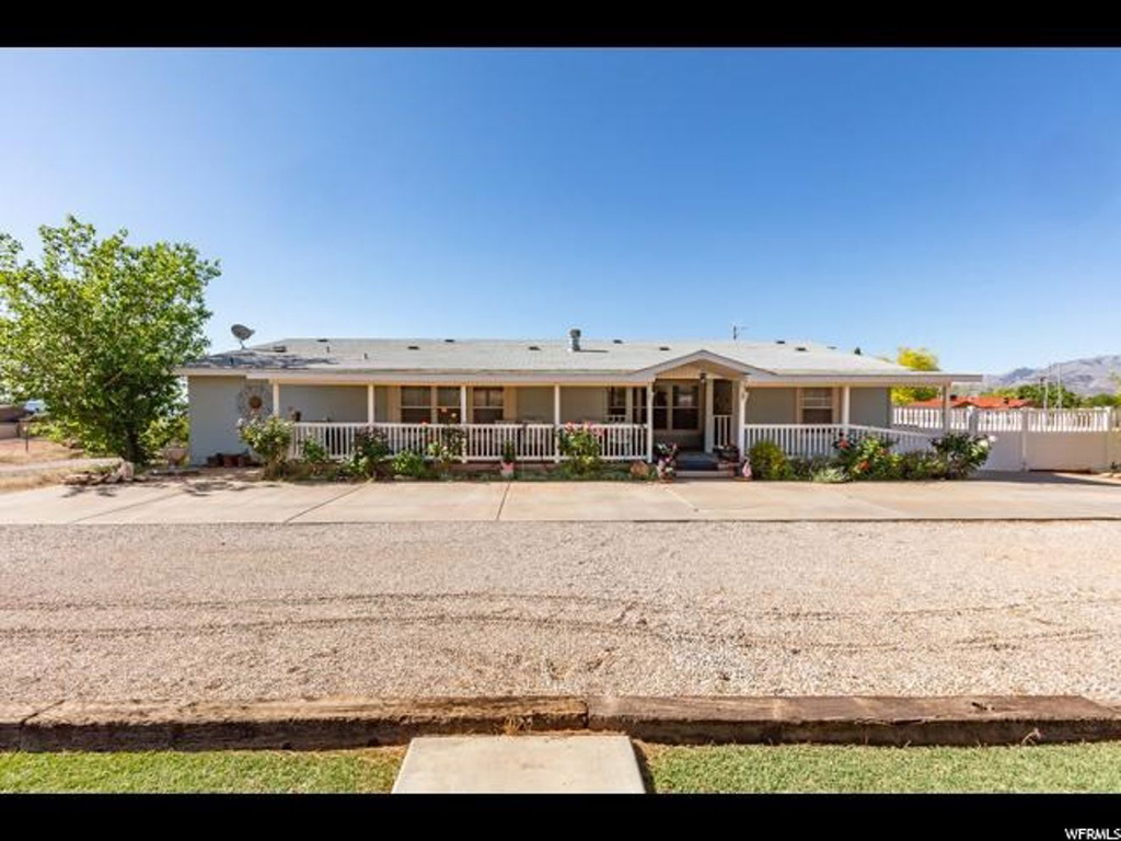 138 E 100 N, Ivins, UT 84738