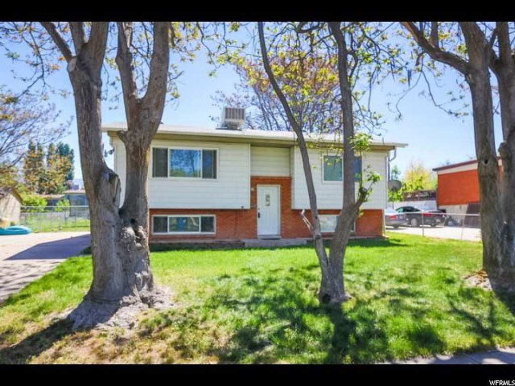 2468 N 720 W, Clinton, UT 84015
