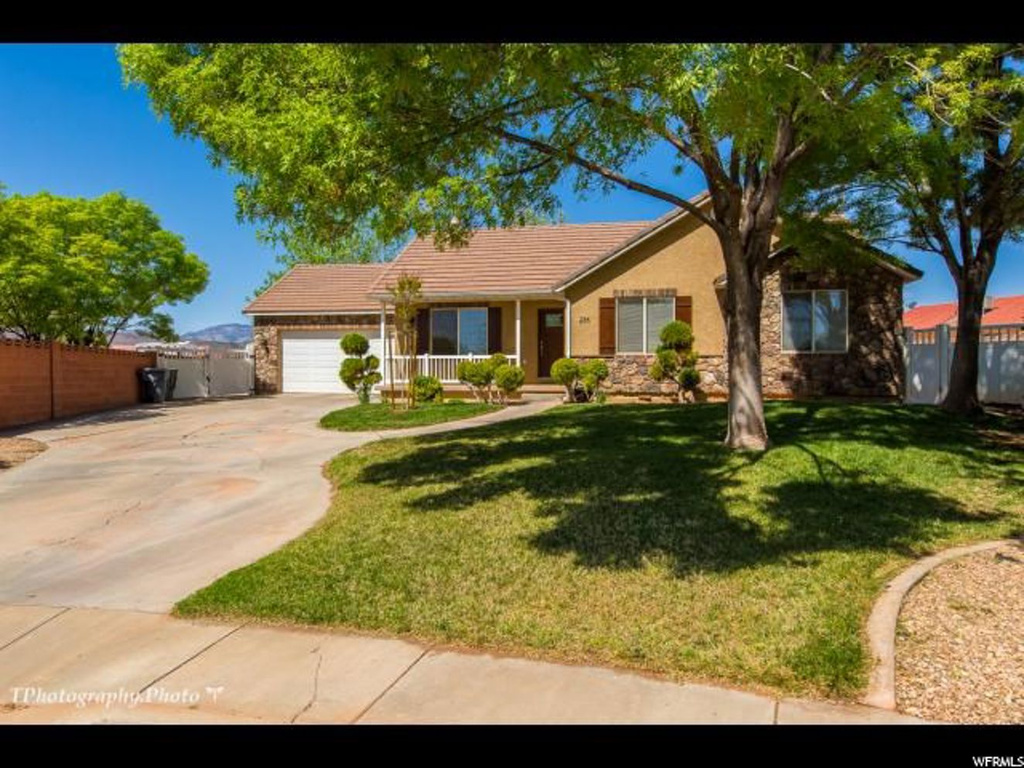 286 S 160 Cir E, Ivins, UT 84738