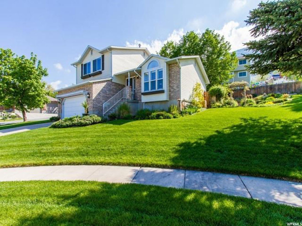 1894 N 50 E, Centerville, UT 84014