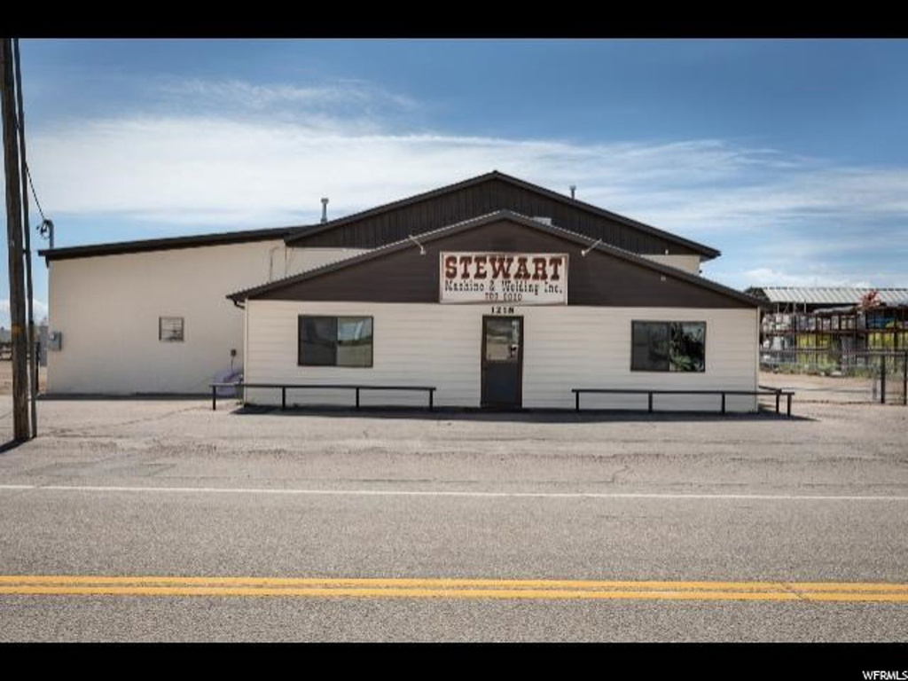 1270 E 135 S, Vernal, UT 84078