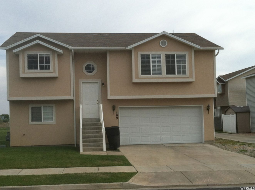 109 E 1875 N, North Ogden, UT 84414