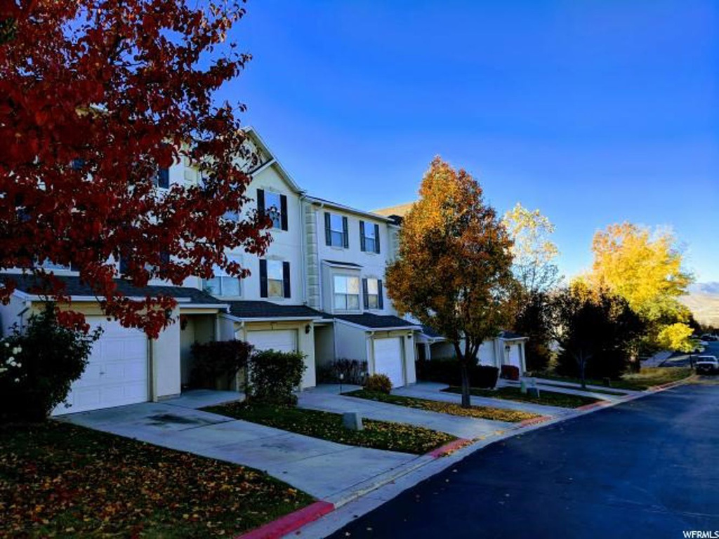 514 E Braidhill Dr S, Draper, UT 84020