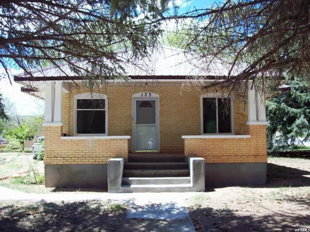175 N Main, Aurora, UT 84620