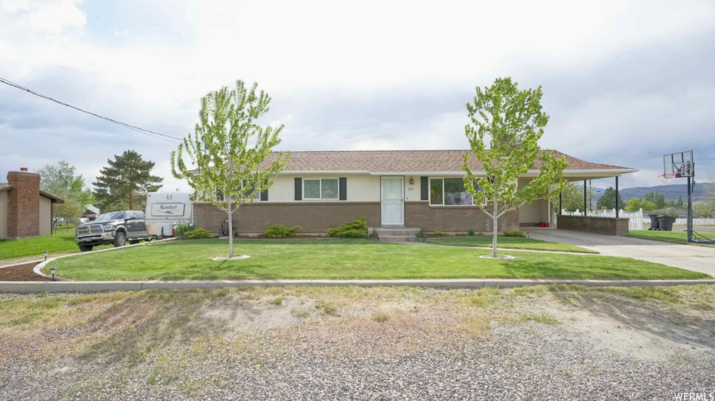 283 N 300 E, Mt Pleasant, UT 84647