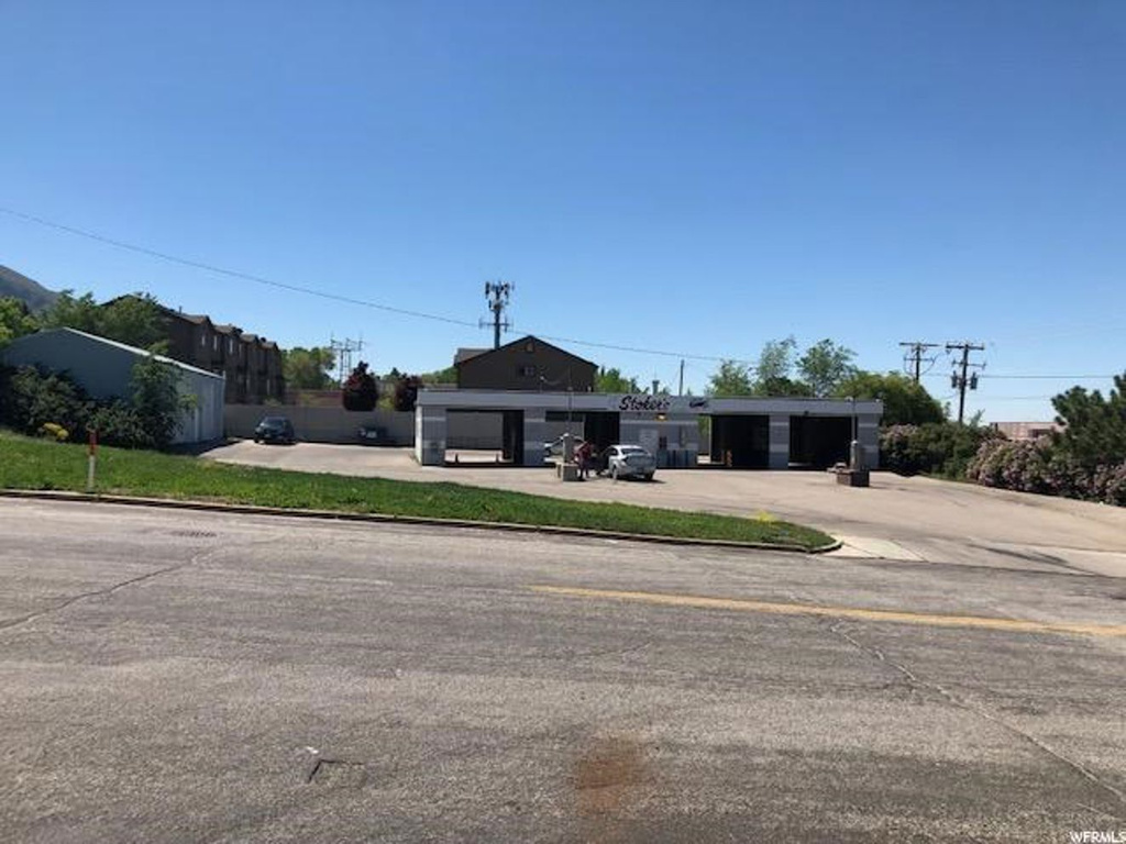 1285 E 20th St S, Ogden, UT 84401