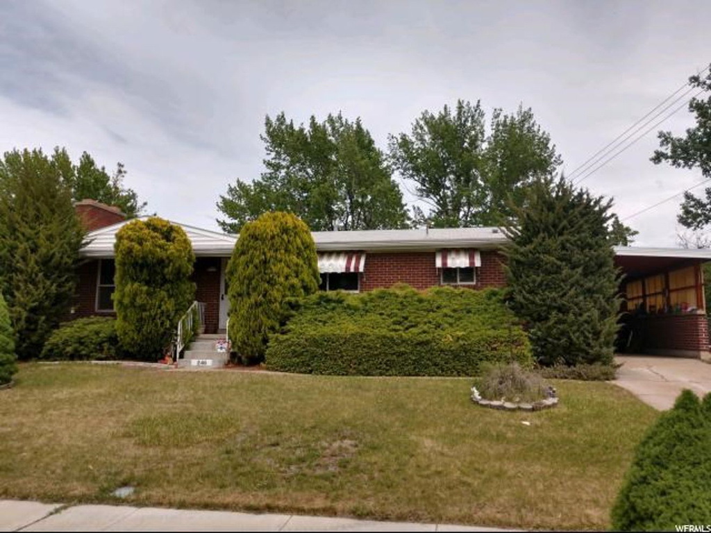 246 N Terrace Dr. E, Clearfield, UT 84015