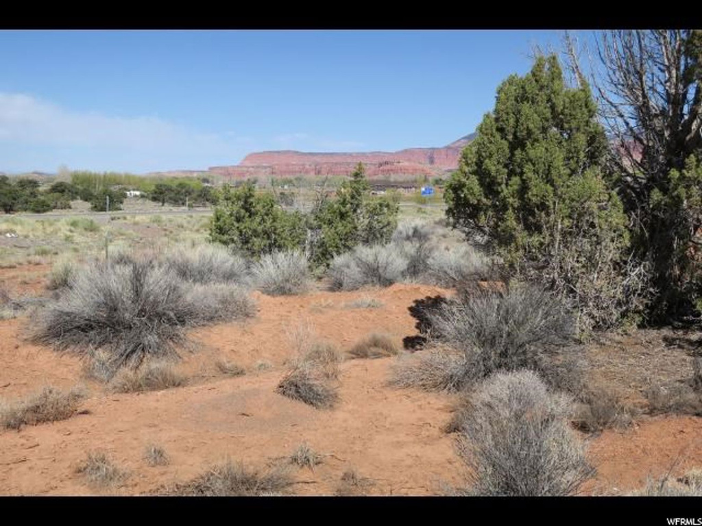 175 S Highway 12 St E, Torrey, UT 84775