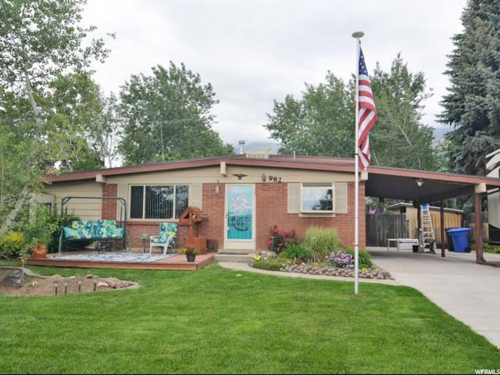 982 E 2800 N, North Ogden, UT 84414